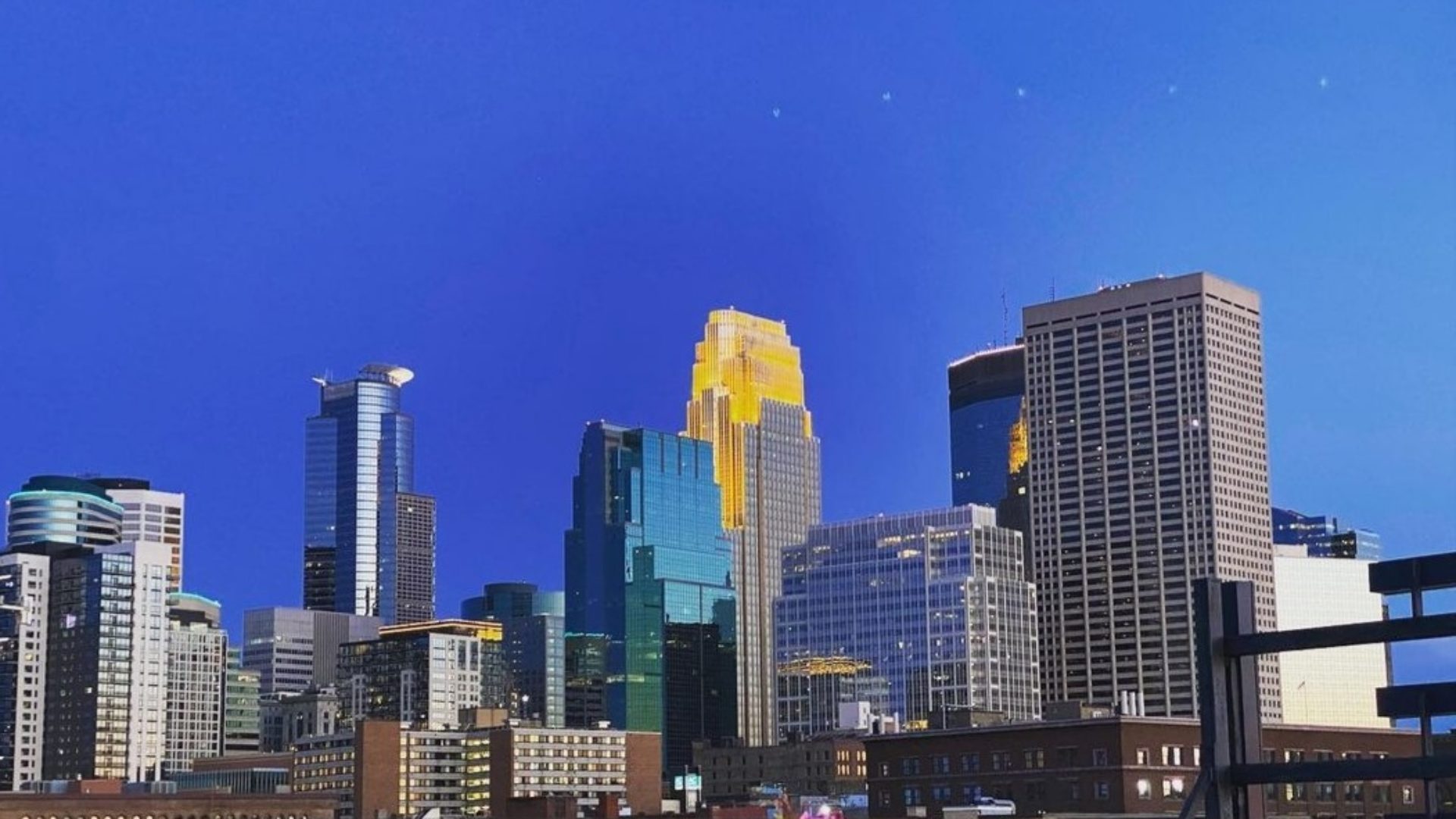 view of the skyline from our MPLS hotel